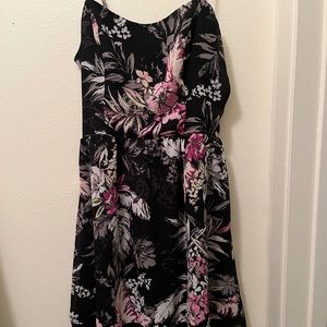 Princess Vera Wang Floral Dress Midi